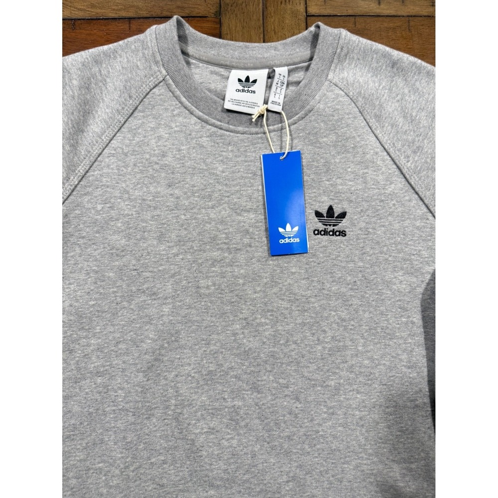 Adidas Originals Mens Ess Crew Trefoil Sweatshirt Grey Heather Small NWT - Picture 3 of 4